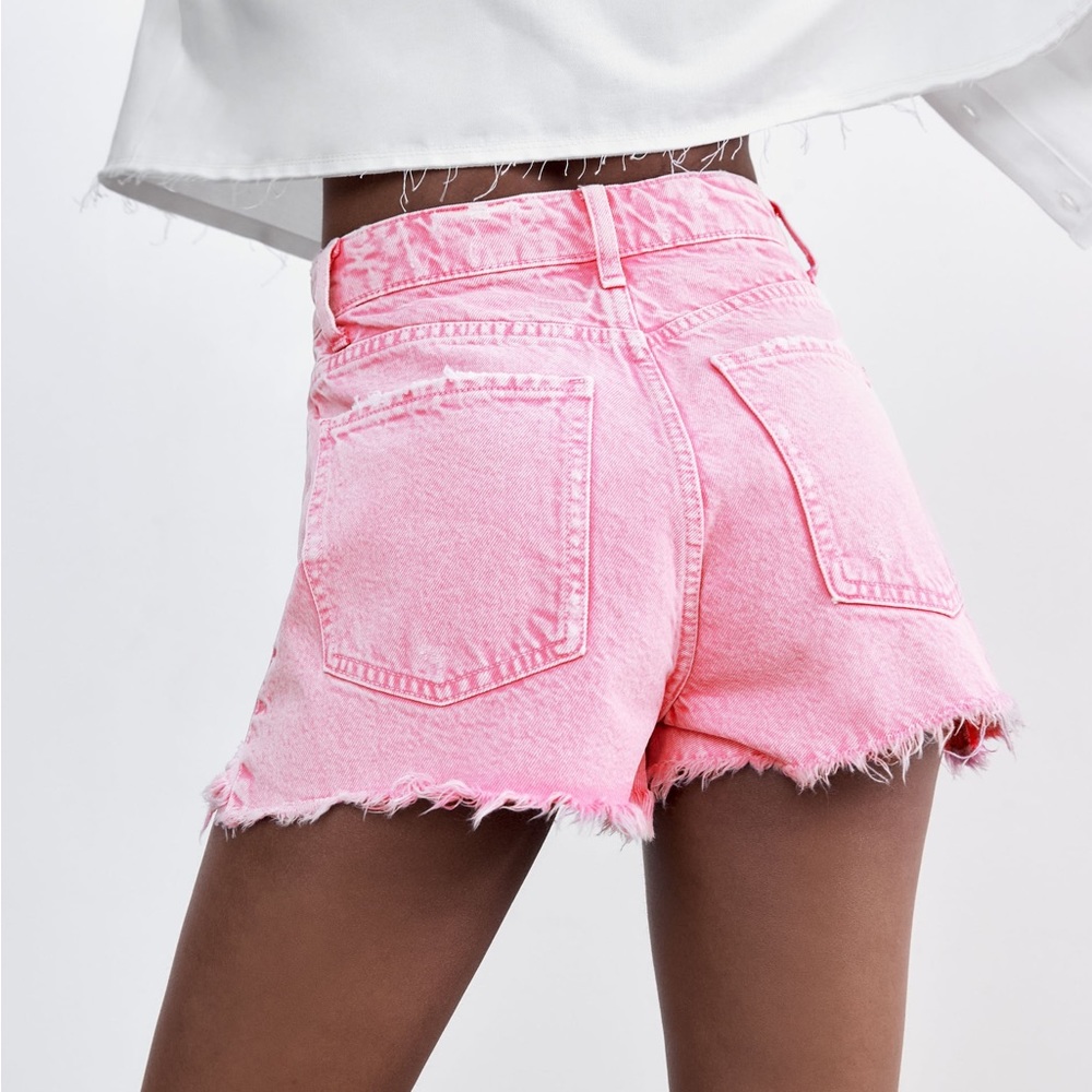 Zara Pink Frayed Jean Shorts
